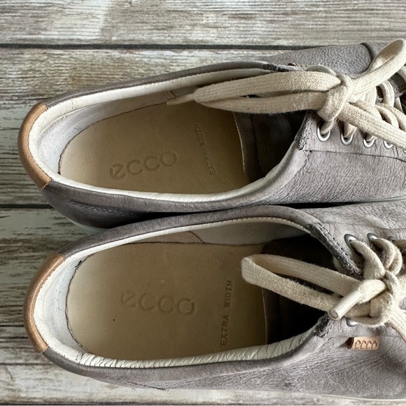 Ecco Suede Leather Sneakers Shoes Gray Extra Width Sz 10 - Picture 5 of 11